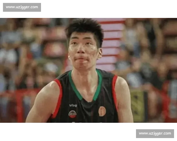 余嘉豪西乙首上双！12+4 率队大胜破低迷